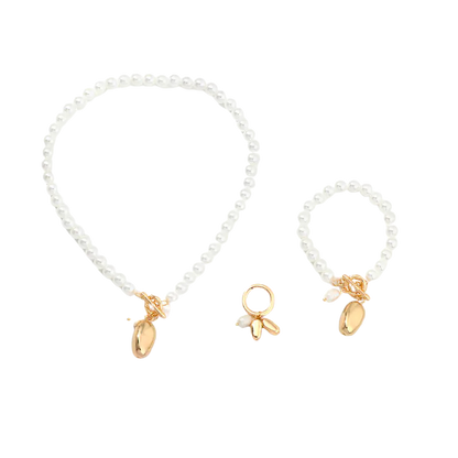 Pearl Necklace Set